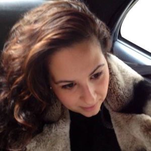 Meet your Posher, Esther